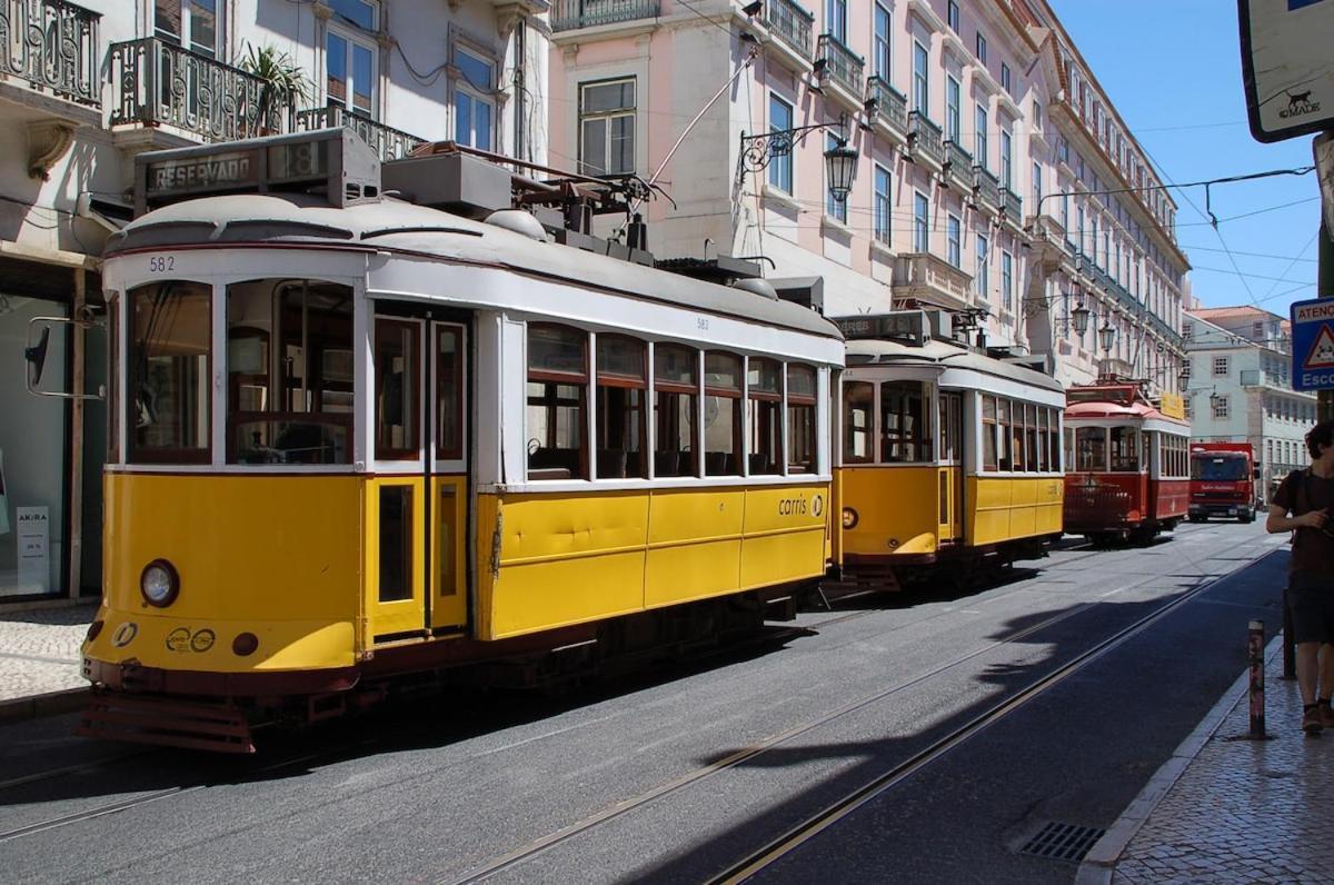 Charmant Appartement Chiado Лиссабон Экстерьер фото